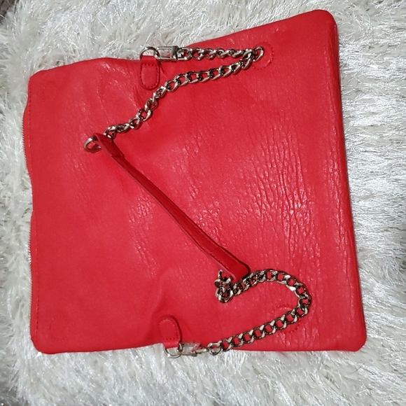 Express Cluth - Picture 3 of 4